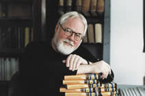 Robert Fulghum has published eight best-selling books of non-fiction